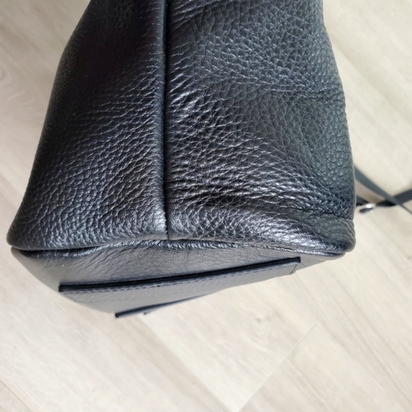 Halston NEW Large Pebble Leather Bag - Picture 8 of 11